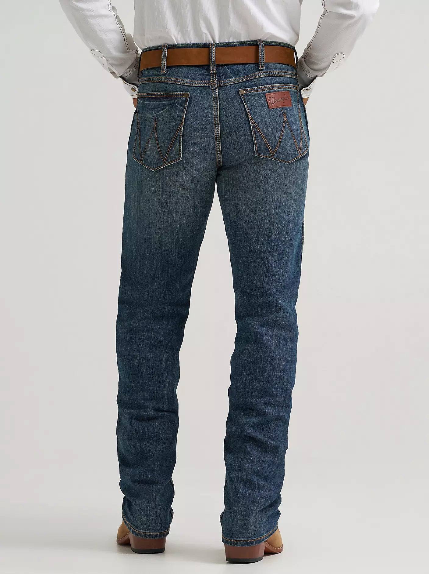 Wrangler 10WLT88BZ - Men's Retro Slim Straight