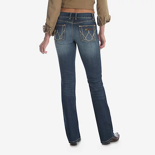 Wrangler premium deals patch mae jeans
