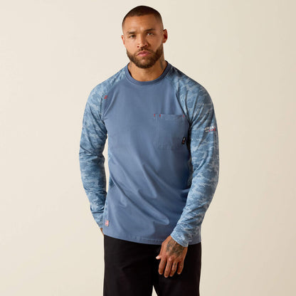 Ariat 10071499 - Men`s FR Stretch Camo T-Shirt
