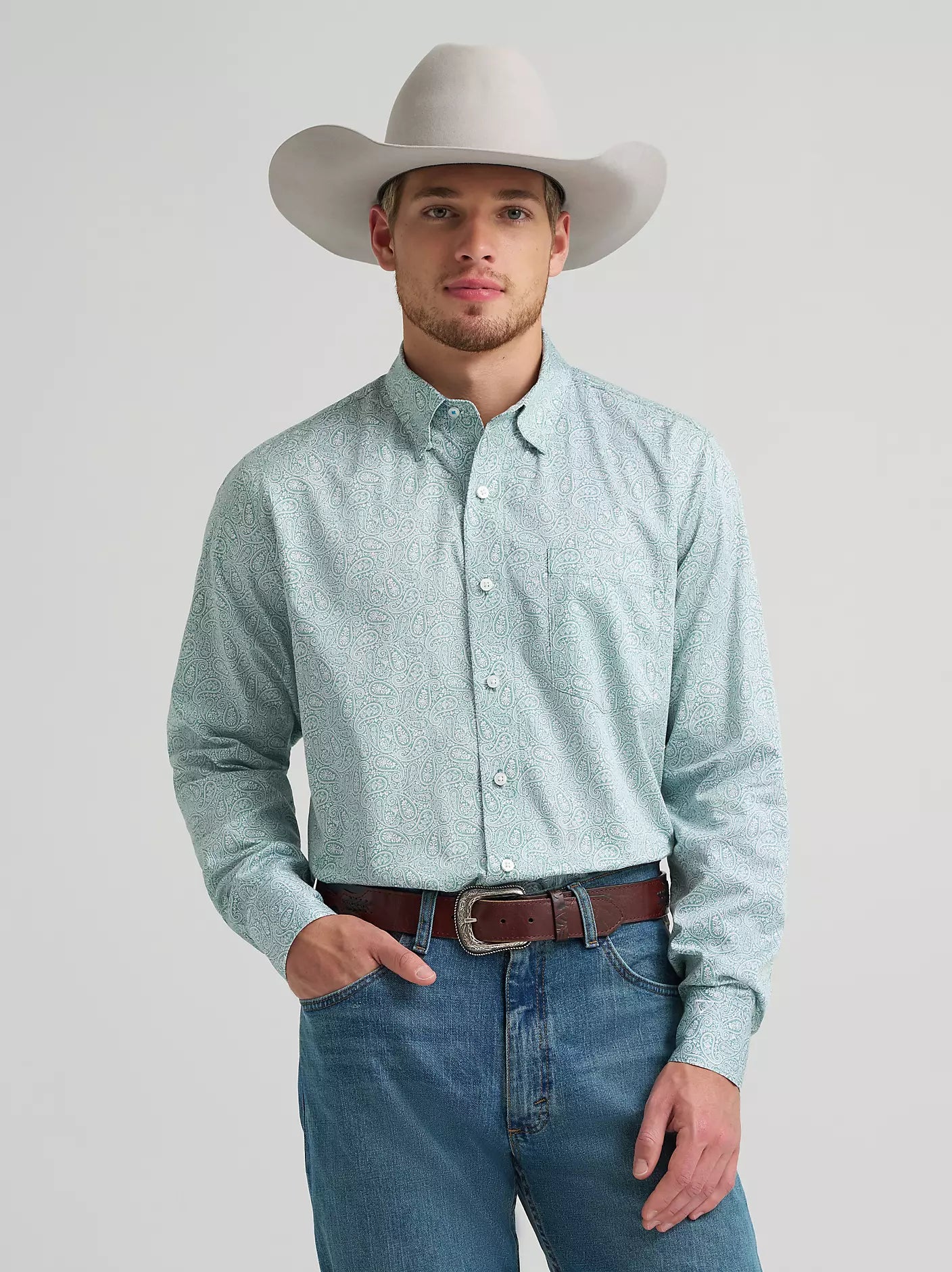 Wrangler 112378970 - Men`s Classic Fit Button Up