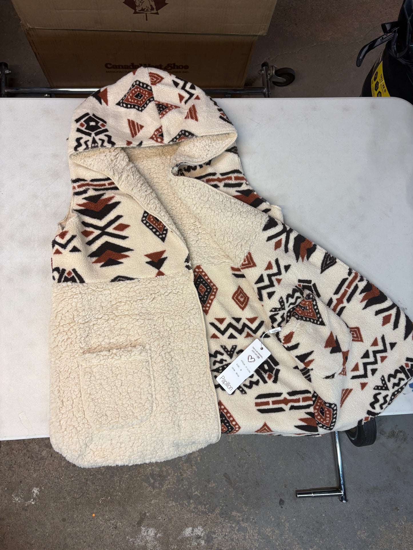 Papillon JT-21705/Beige - Global Teddy Reversible Cardigan