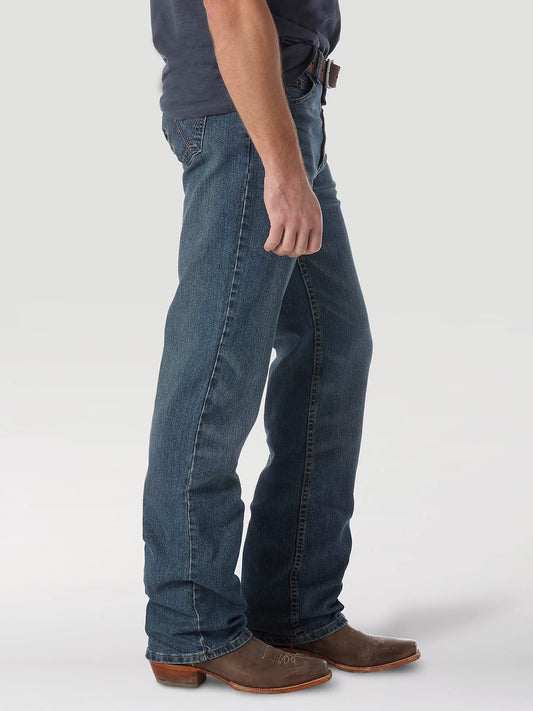 WRANGLER® 20X® ADVANCED COMFORT 01 COMPETITION RELAXED JEAN IN BARREL